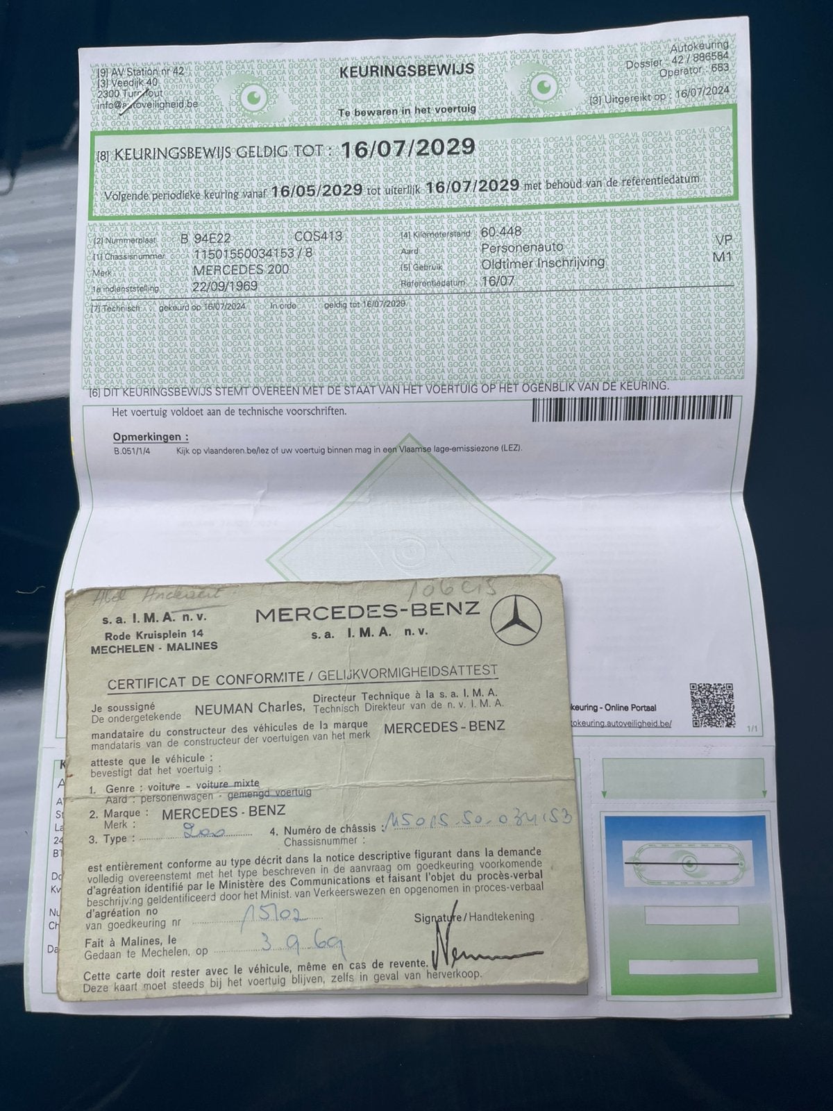 Bar8 w115 zeer mooie oldimer, Auto's, 4 deurs, Achterwielaandrijving, Blauw, Handgeschakeld