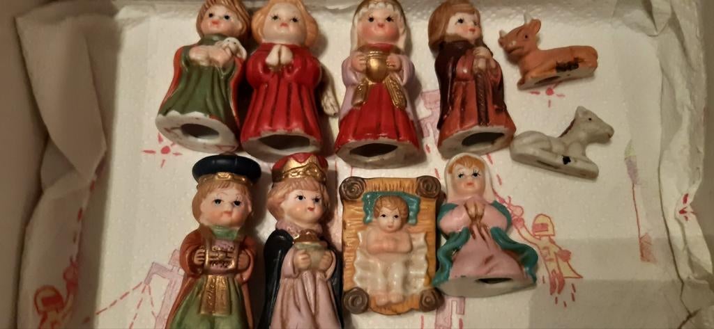 Crèche de Noël santons, Divers, Enlèvement, Utilisé