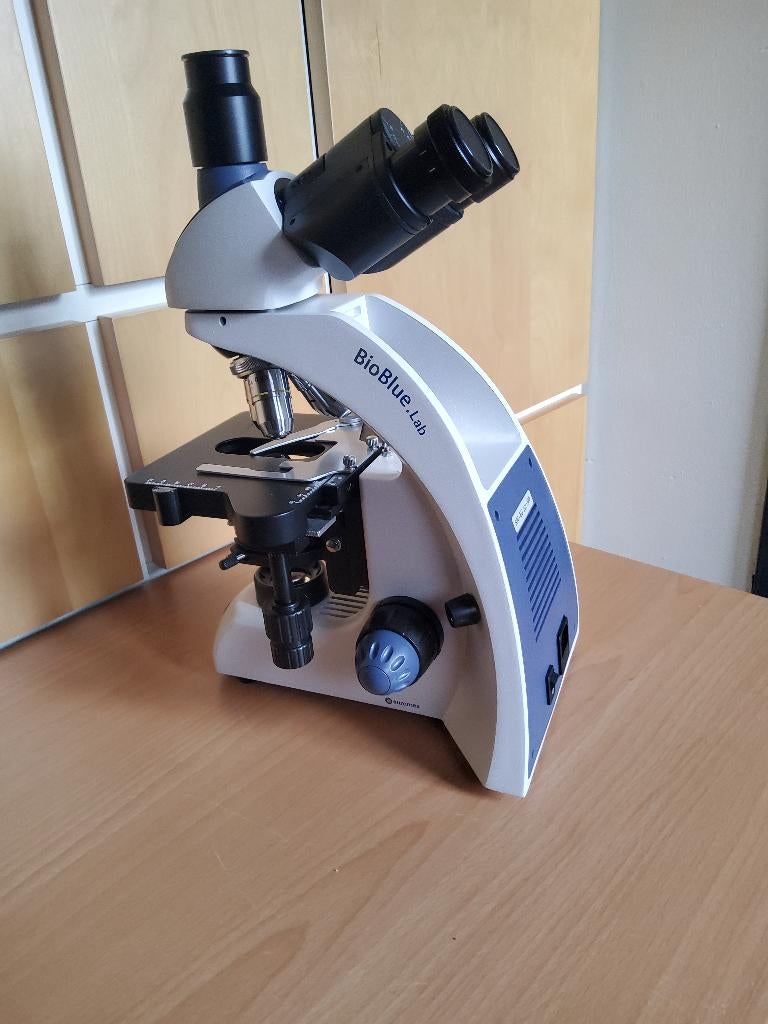 Microscoop BioBlue LAB +Trino, IOS plan, Ophalen, Nieuw, 1000x of meer, Biologische microscoop