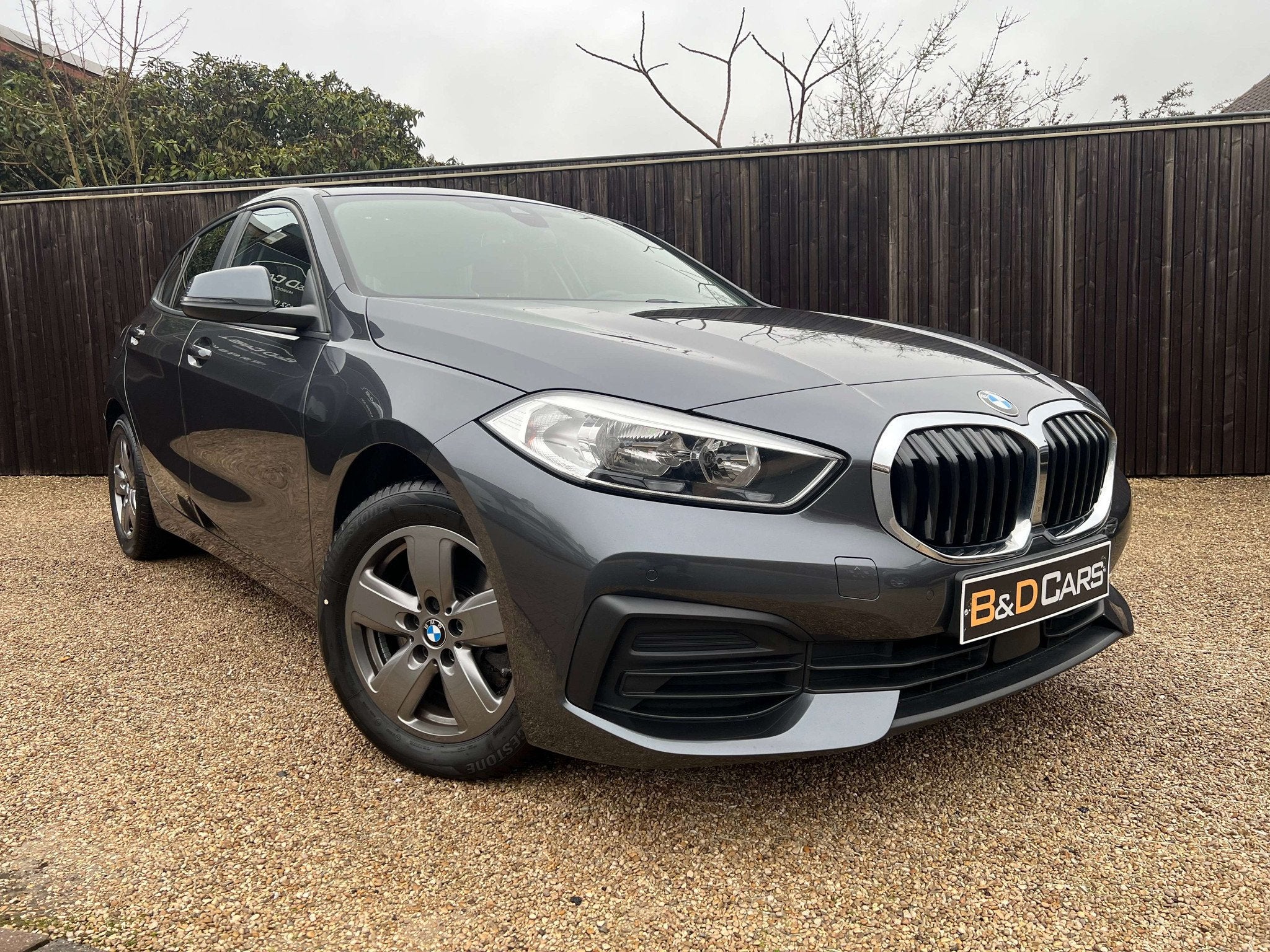 BMW 1 Serie 118 118i NAVI/LIMIT/PDC/AIRCO/CARPLAY, Autos, BMW, Euro 6, Entreprise, Boîte manuelle, 1 kg