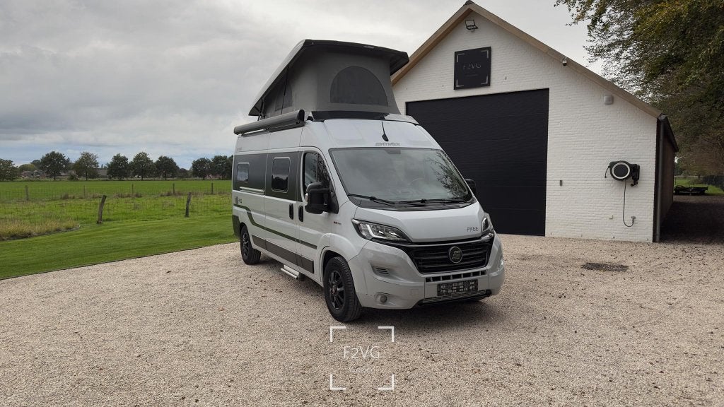 Hymer Free 600 Toit élévateur/couchage, Jusqu'à 4, Fiat, Boîte manuelle, Diesel