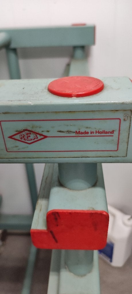 inox rek , inox kar , pvc kar merk rea (3 verschillenden), Ophalen