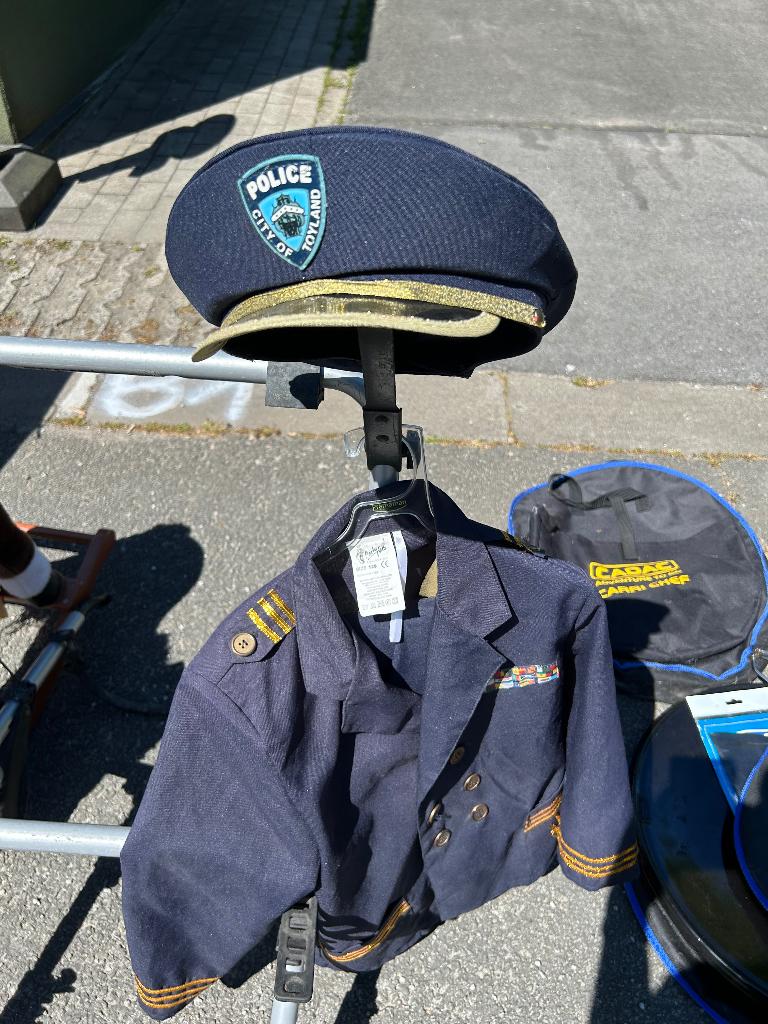 Politie verkleedkostuum, Kinderen en Baby's, Carnavalskleding en Verkleedspullen, Ophalen, Gebruikt, 122 t/m 128, Jongen of Meisje