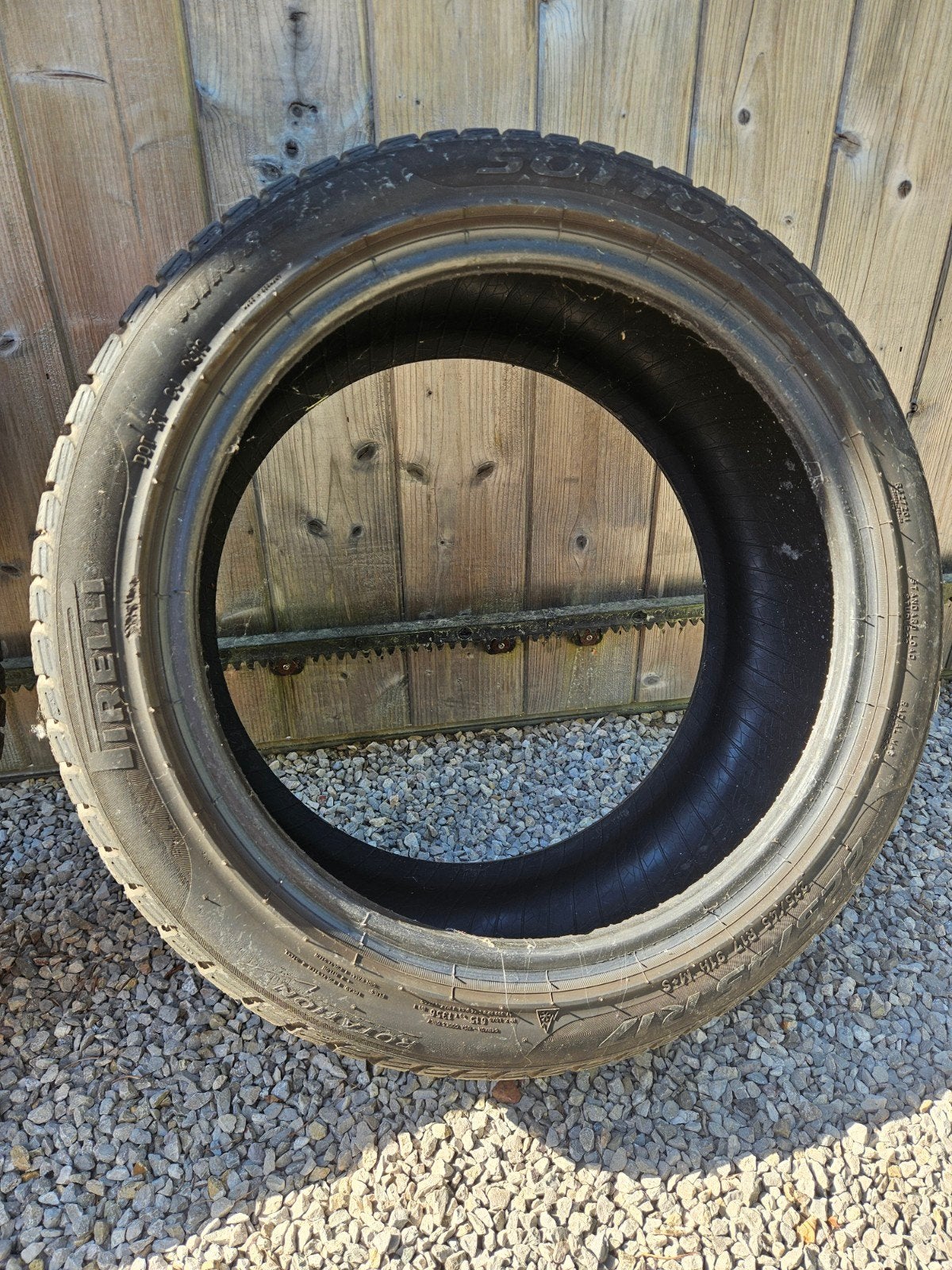 Sottozerp Pirelli banden 1 set van 2 banden. R17 225/45, Ophalen