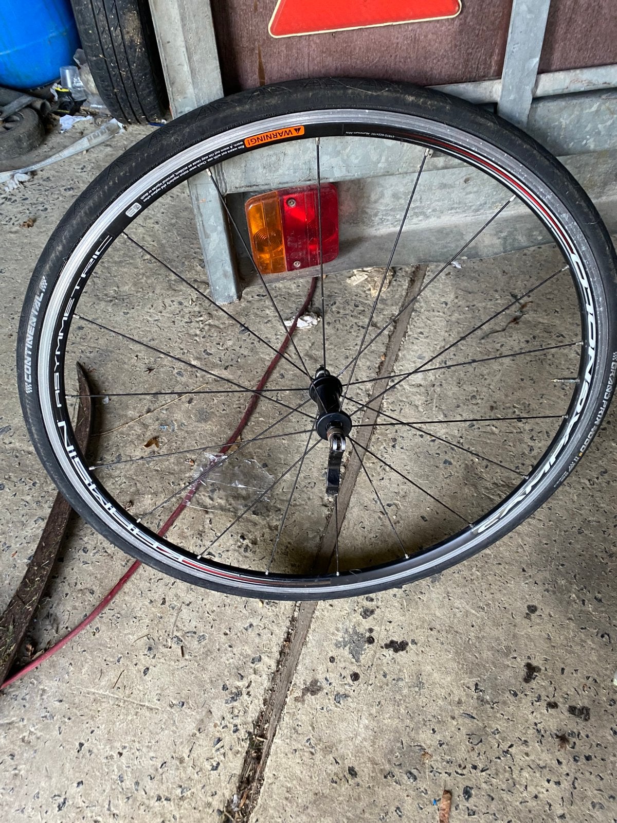 Roue avant, Enlèvement ou Envoi, Comme neuf, Aluminium, Racefiets