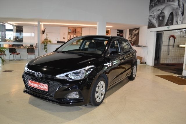 Hyundai i20 1.2i active,airco,weinig km,garantie, Auto's, Hyundai, Bedrijf, Te koop, i20, ABS, Airbags, Airconditioning, Bluetooth
