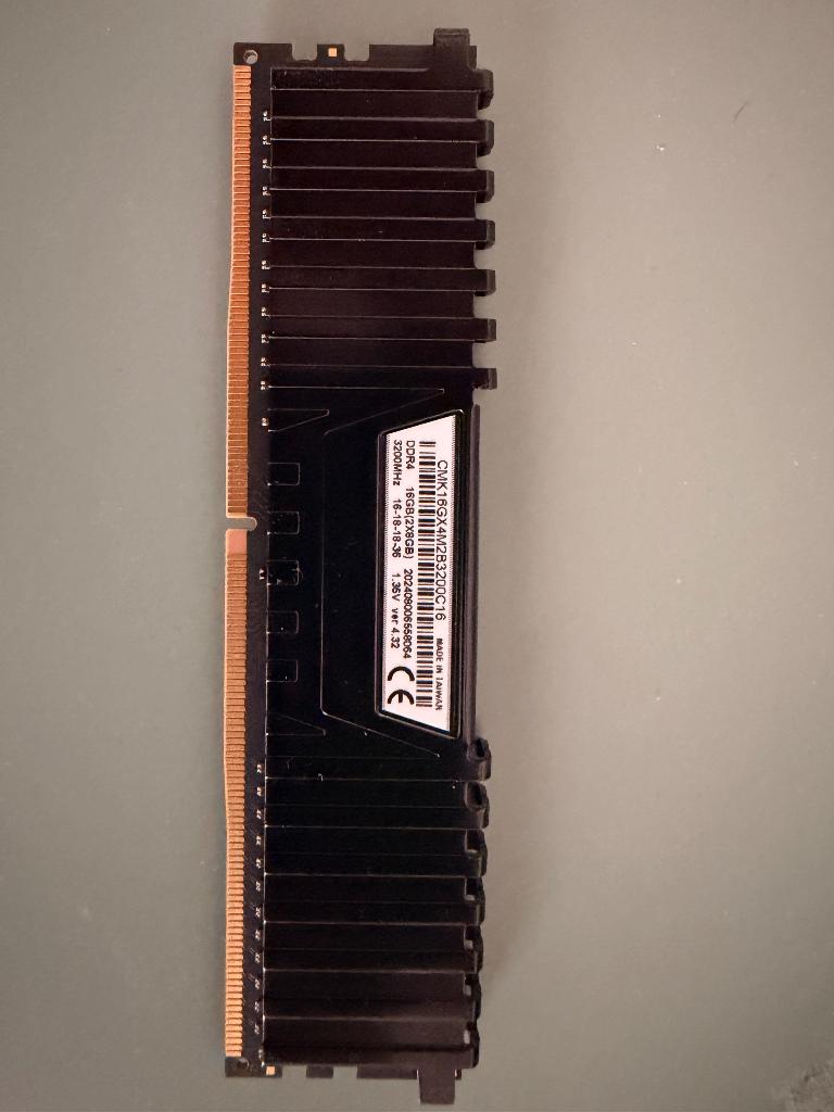 Corsair VENGEANCE LPX DDR4 2x8Go, DDR4, Ophalen of Verzenden, Zo goed als nieuw, 16 GB