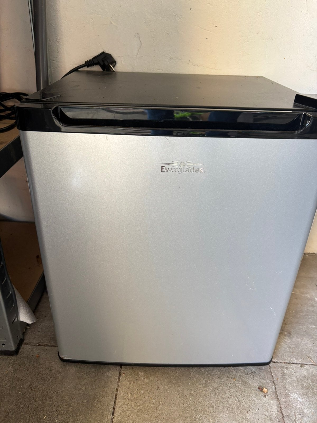 Mini koelkast, Elektronische apparatuur, Koelkasten en IJskasten, Ophalen, Zo goed als nieuw