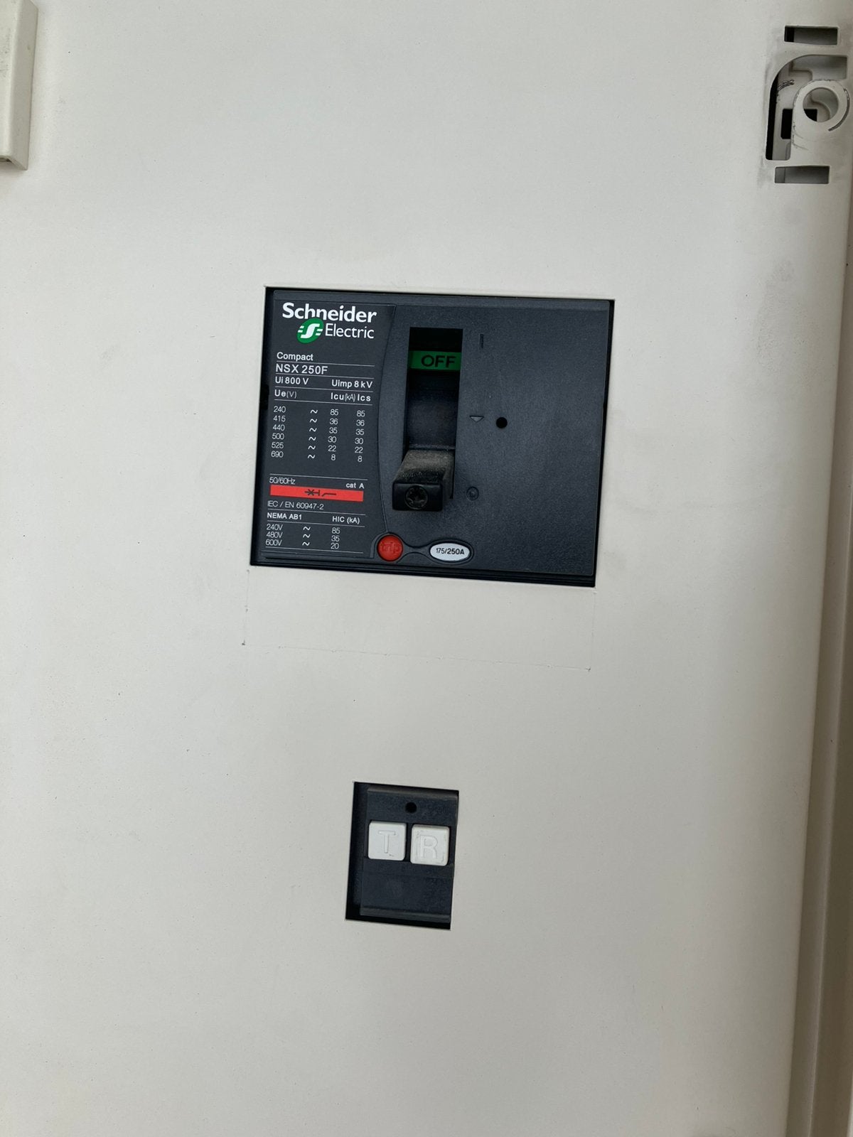Zekeringkast 2 meter, Ophalen