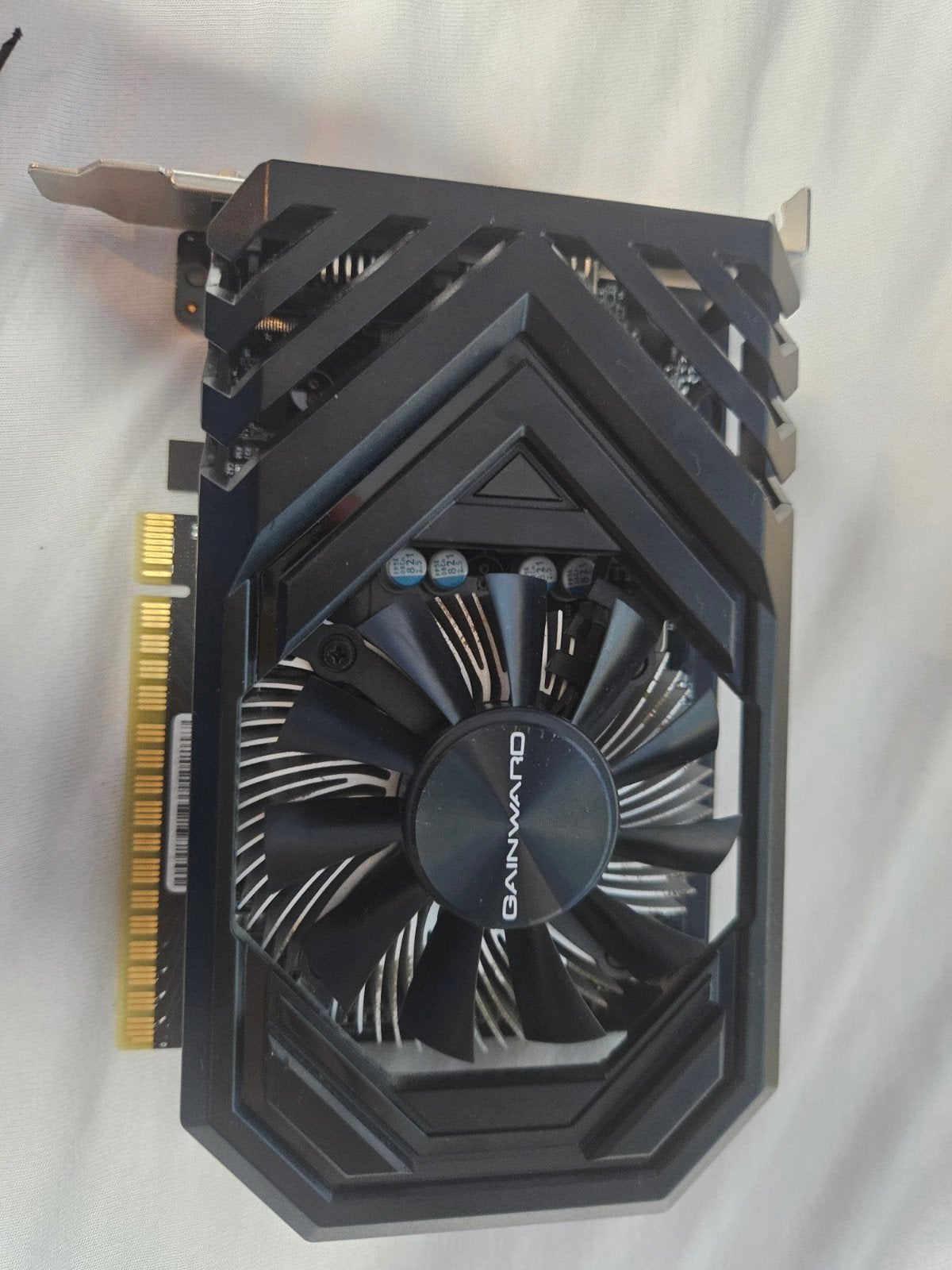 GTX 1070TI PEGASUS, Enlèvement