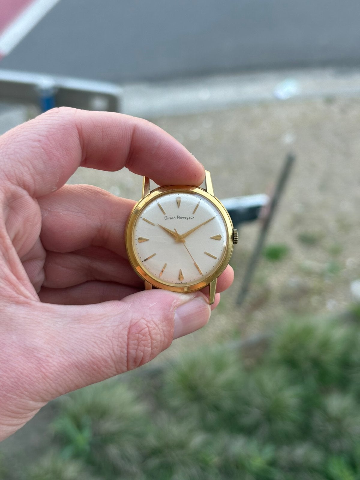 Girard Perregaux 18K - 1961, Bijoux, Sacs & Beauté, Montres | Anciennes | Antiquités, Montre-bracelet, Autres marques, Enlèvement ou Envoi