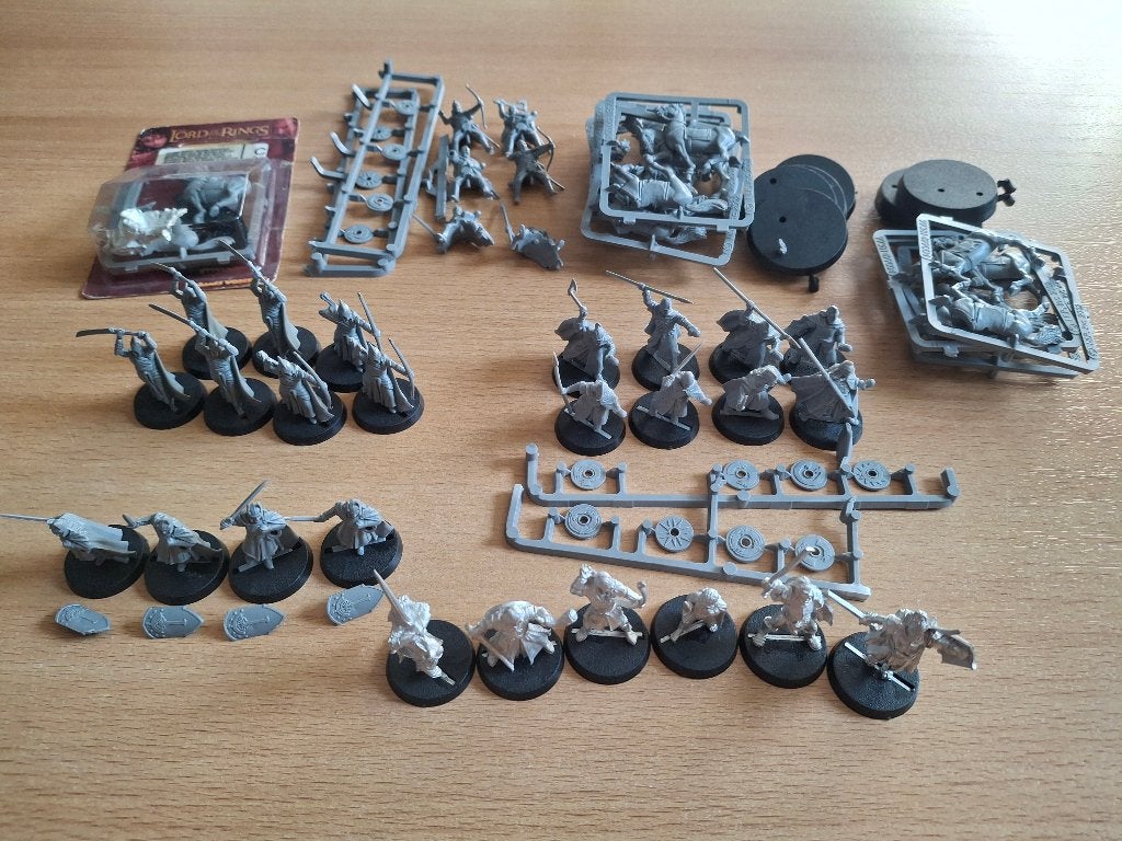 Lot de 32 figurines GW (Lord of the rings), Hobby & Loisirs créatifs, Modélisme | Figurines & Dioramas, Enlèvement, Comme neuf