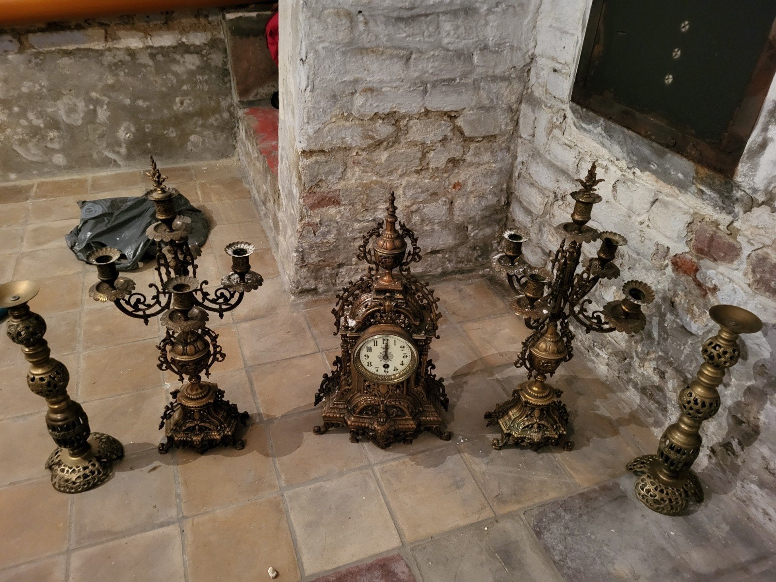 horloge, Enlèvement
