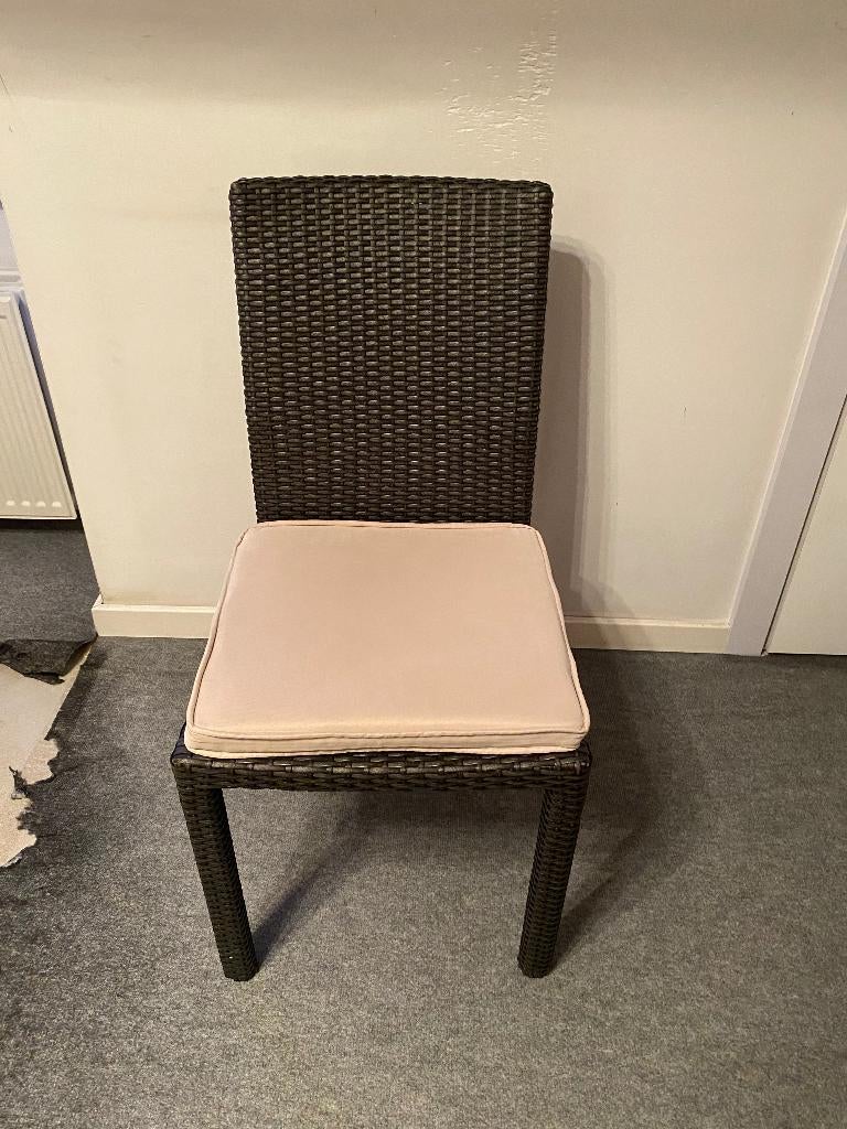 STOELEN EN BARKRUKKEN TE KOOP, Huis en Inrichting, Stoelen, Ophalen, Kunststof, Gebruikt, Bruin
