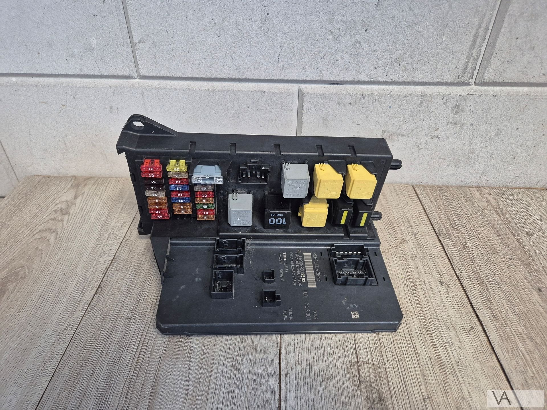 Zekeringkast SAM van Mercedes Sprinter W906 a9069003502 €75, Autos : Pièces & Accessoires, Utilisé, -, -, Enlèvement ou Envoi