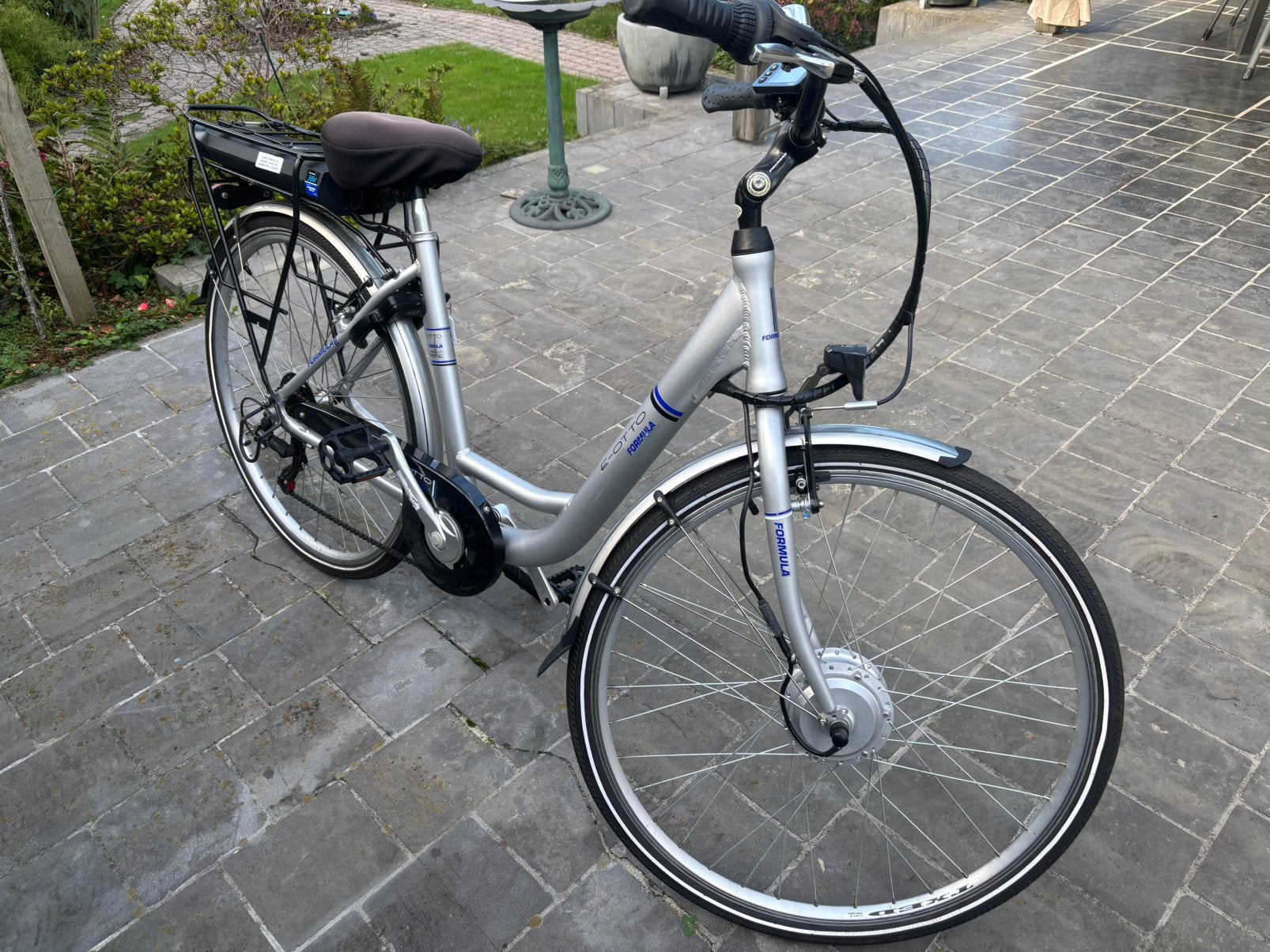 Elektrische damesfiets Eotto Formula – lage instap, Ophalen, Zo goed als nieuw