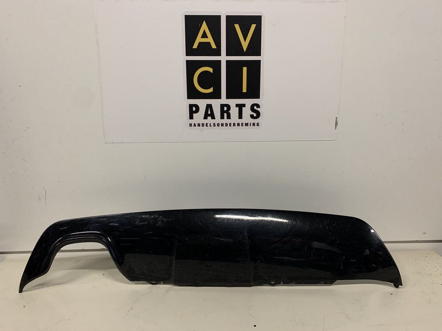 Golf VIII 8 GTI diffuser 5H27896626, Volkswagen, -, Utilisé, -
