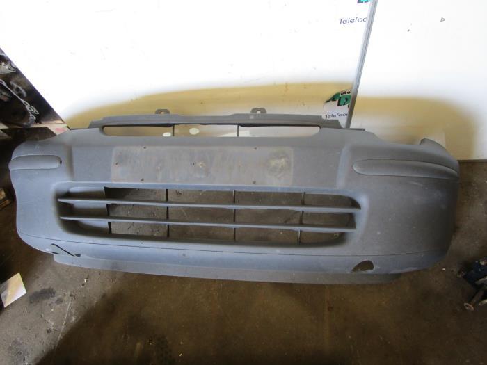 Pare-chocs avant d'un Fiat Multipla (BIANCO B), -, Utilisé, Fiat, -