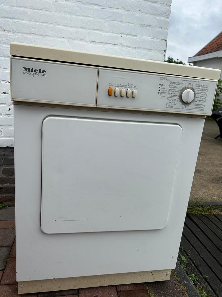Droogkast Miele, Ophalen, Zo goed als nieuw