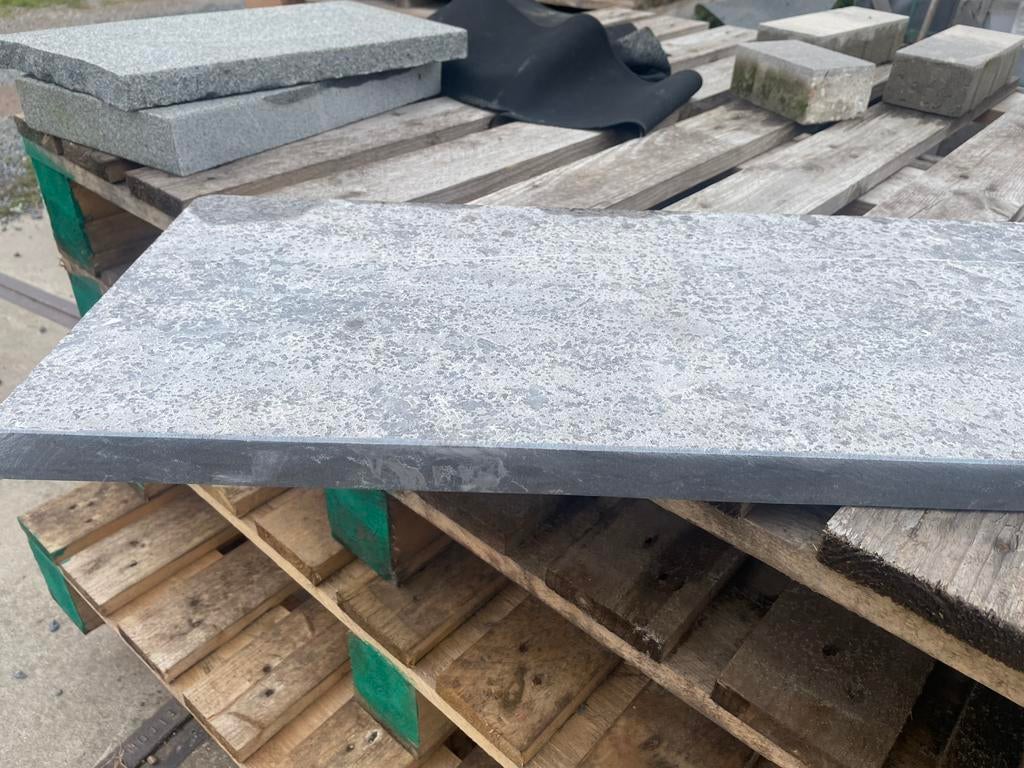 100x30x3 blauwe steen vlamd oppervlak einde reeks, Ophalen, Nieuw, Natuurstenen