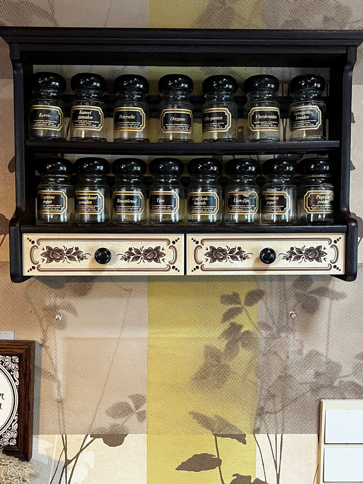 Vintage houtlook kruidenrek, 50 jaar oud, in perfecte staat, Ophalen, Zo goed als nieuw