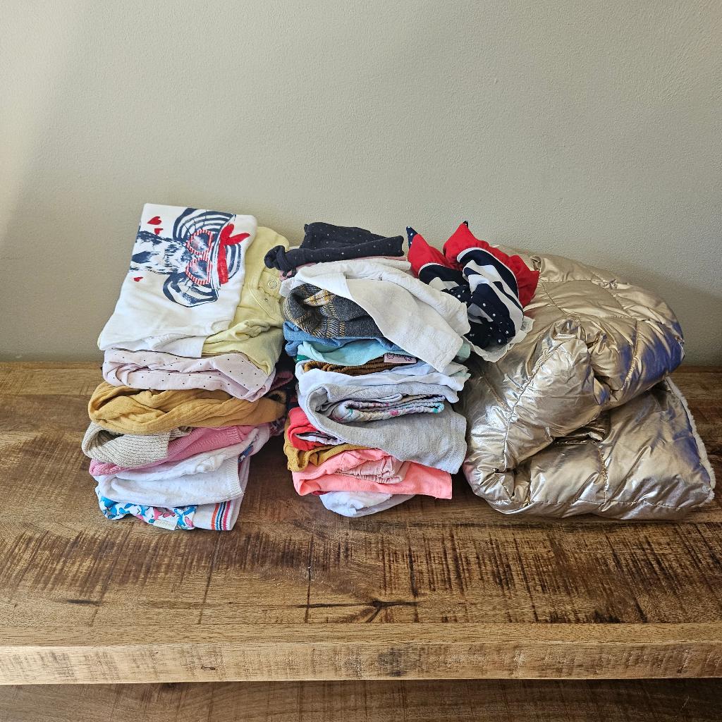 Lot de vêtements bebe fille à vendre, Enfants & Bébés, Enlèvement, Comme neuf, Autres tailles