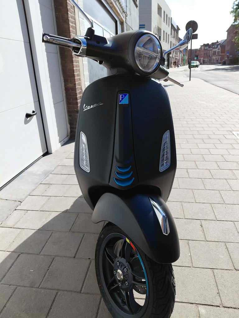 Vespa Primavera s50 b klasse, Ophalen