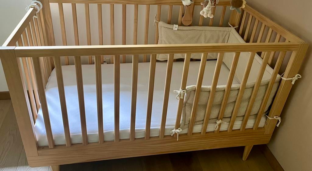 Lit bébé 70x140cm, Enfants & Bébés, Chambre d'enfant | Lits, Enlèvement, Comme neuf