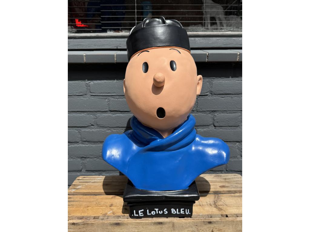 Kuifje Buste beeld