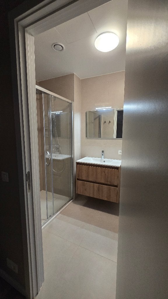 Vente Appartement 1ch. PEB:A vmc Nivelles centre, Immo, Maisons à vendre, Rez-de-chaussée, 65 m², Nivelles, Jusqu'à 200 m²