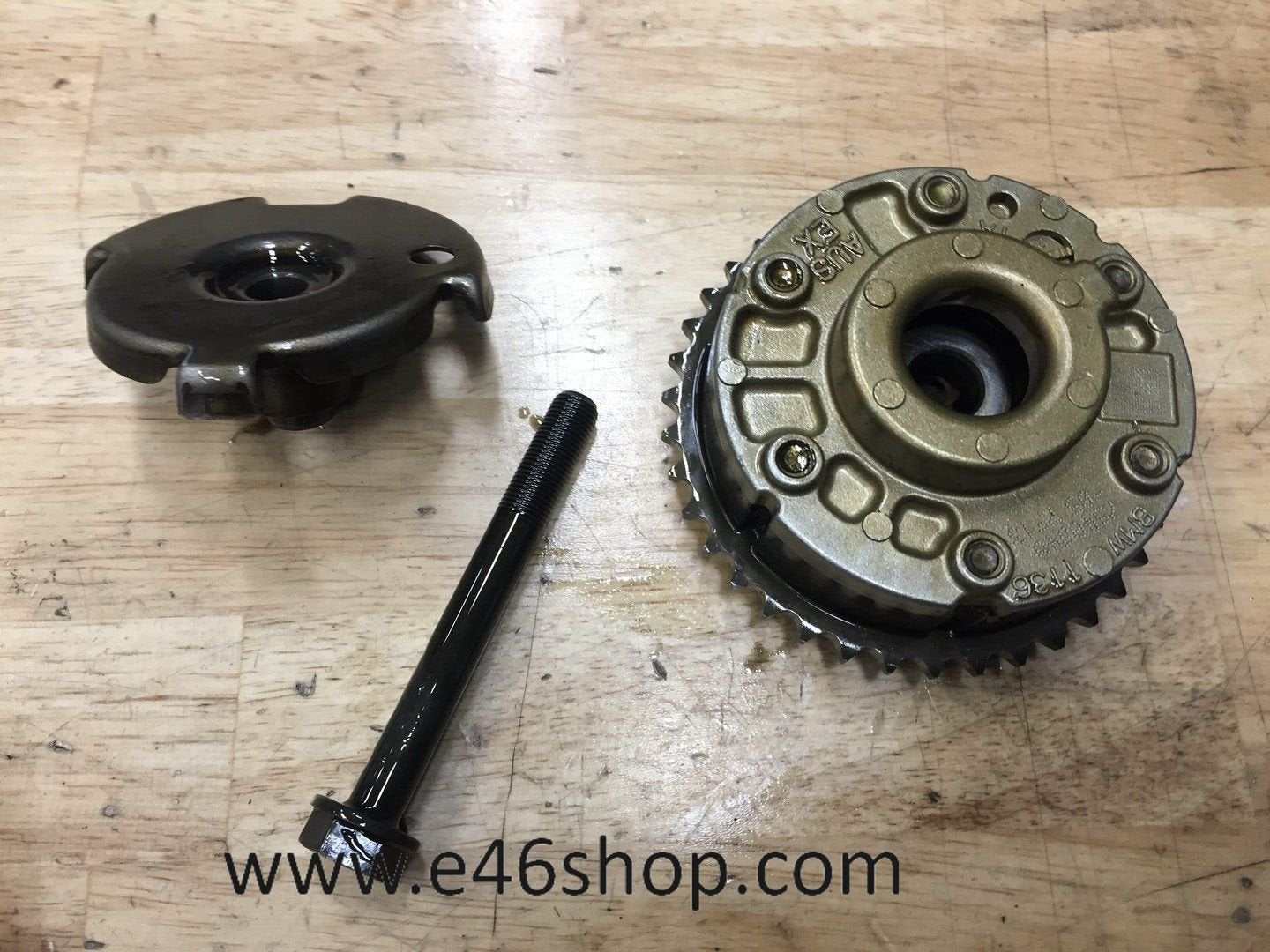 Vanostandwiel uitlaatzijde BMW E87 E90 E91 N43 MOTOR, -, Utilisé, -, Enlèvement ou Envoi