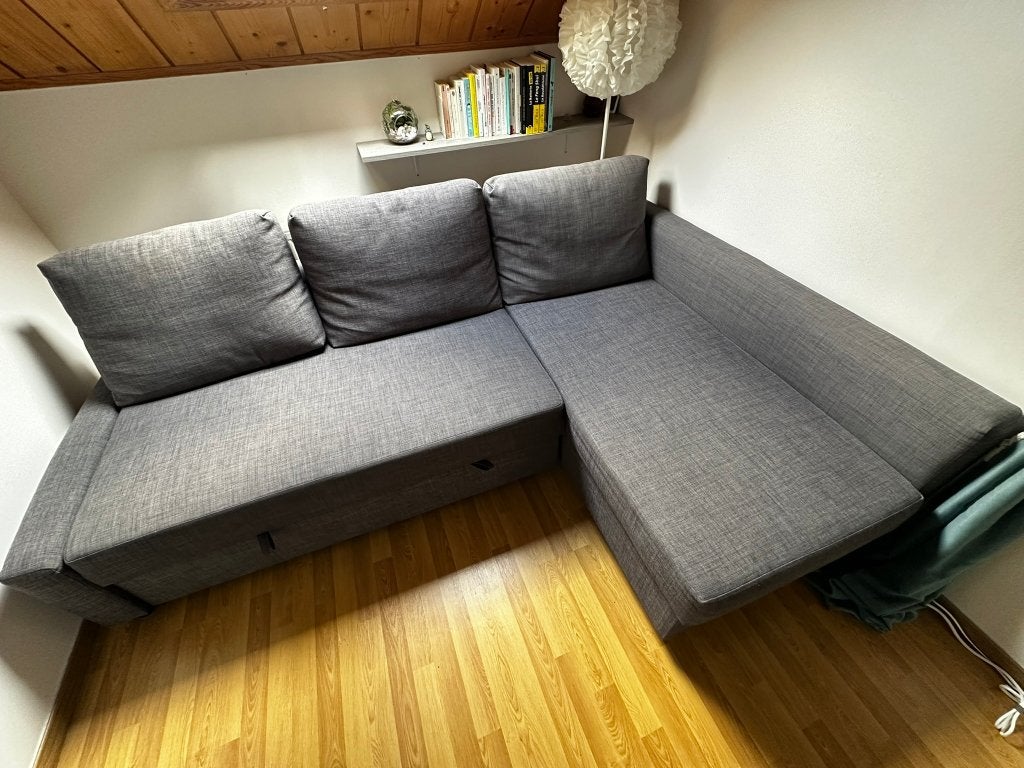 Canapé Convertible Ikea FRIHETEN en très bon état, Gris, 140 cm, Enlèvement, Utilisé