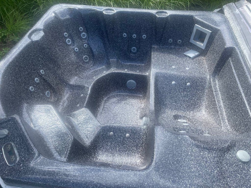 Jacuzzi, Ophalen, Gebruikt