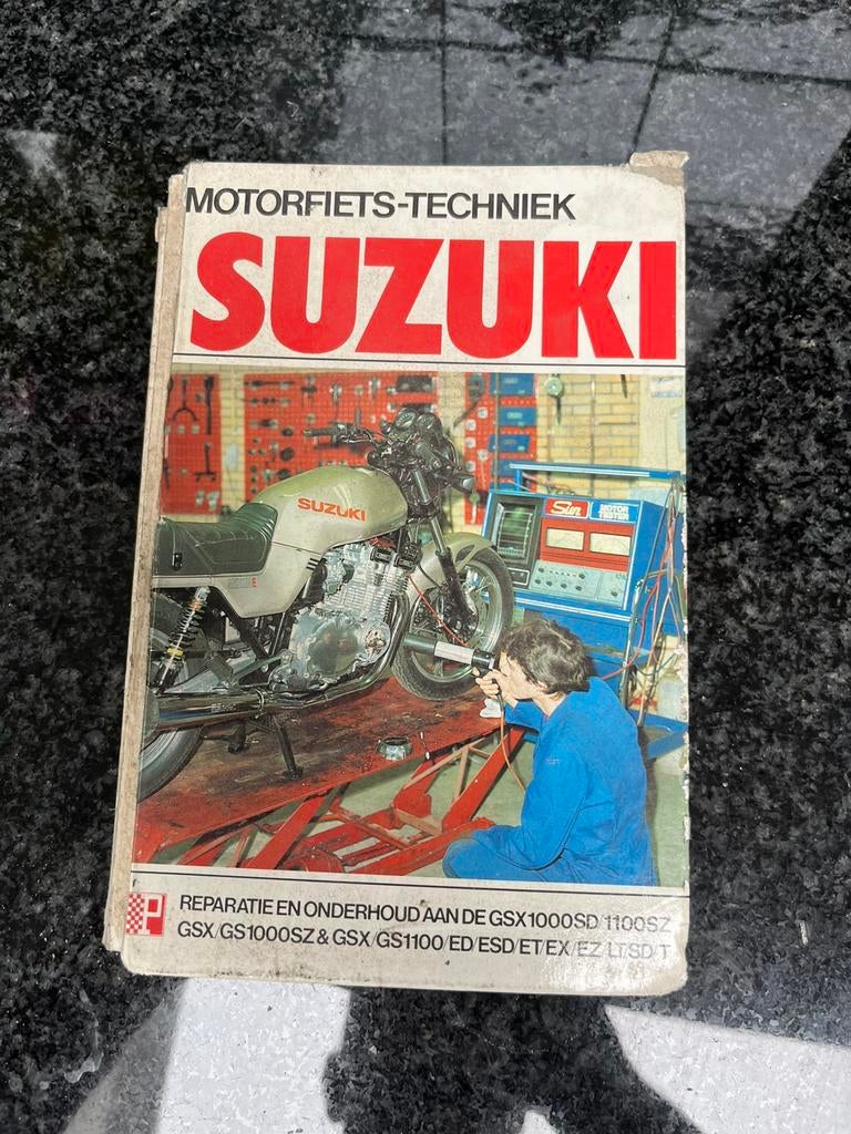 Werkplaatsboek gsx 1100, Motoren, Ophalen, Suzuki