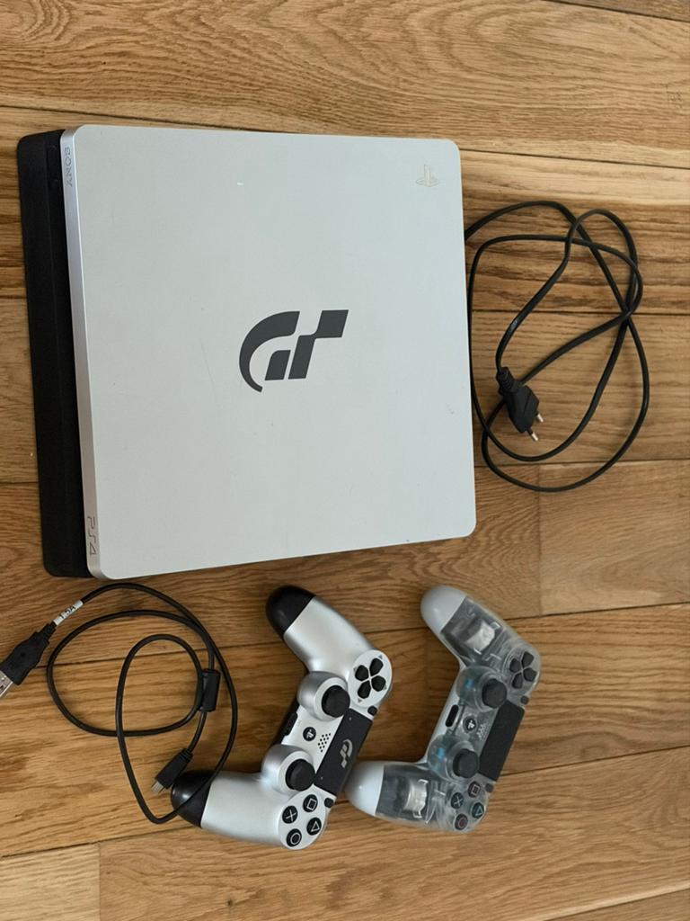 Sony PlayStation Sport Limited Edition, Games en Spelcomputers, Spelcomputers | Sony PlayStation 4, Ophalen, Met 2 controllers