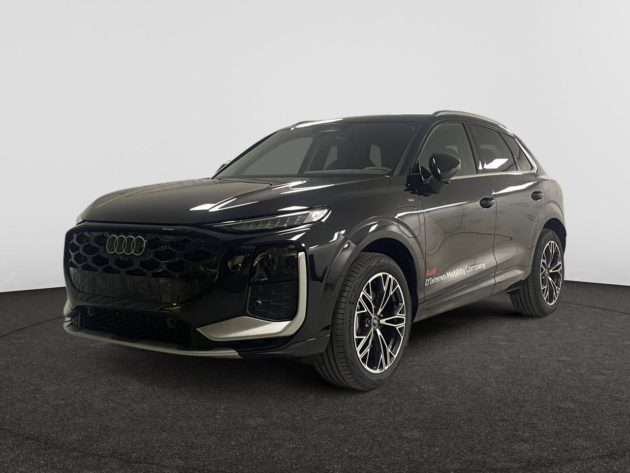Audi Q3 SUV e-hybrid (PHEV) Audi Q3 SUV Corporate S e-hybrid, Auto's, Automaat, https://public.car-pass.be/vhr/991b8206-682c-48f2-bfe0-5680190de6f1