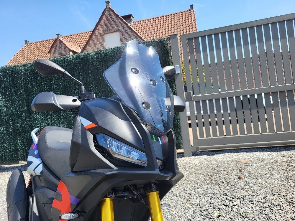 Nouvelle Aprilia SR-GT 400, Scooter, Entreprise, Neuf, 12 à 35 kW