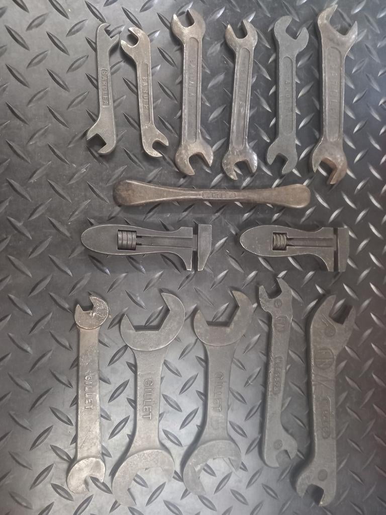 Sarolea, FN, Gillet, Motoren, Ophalen of Verzenden