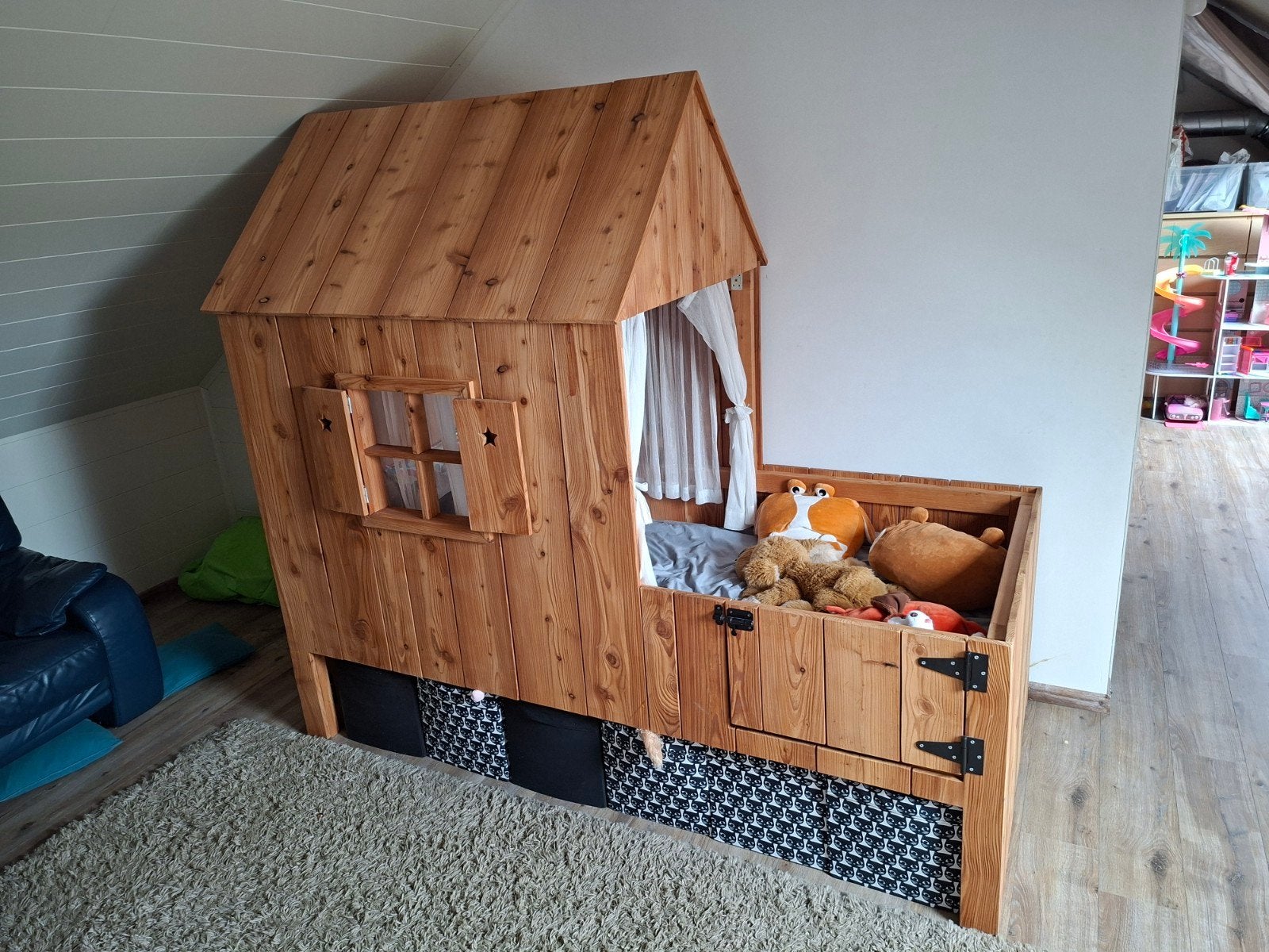 slaap en speelhuisje, zeer knus en gezellig, Kinderen en Baby's, Ophalen, Zo goed als nieuw