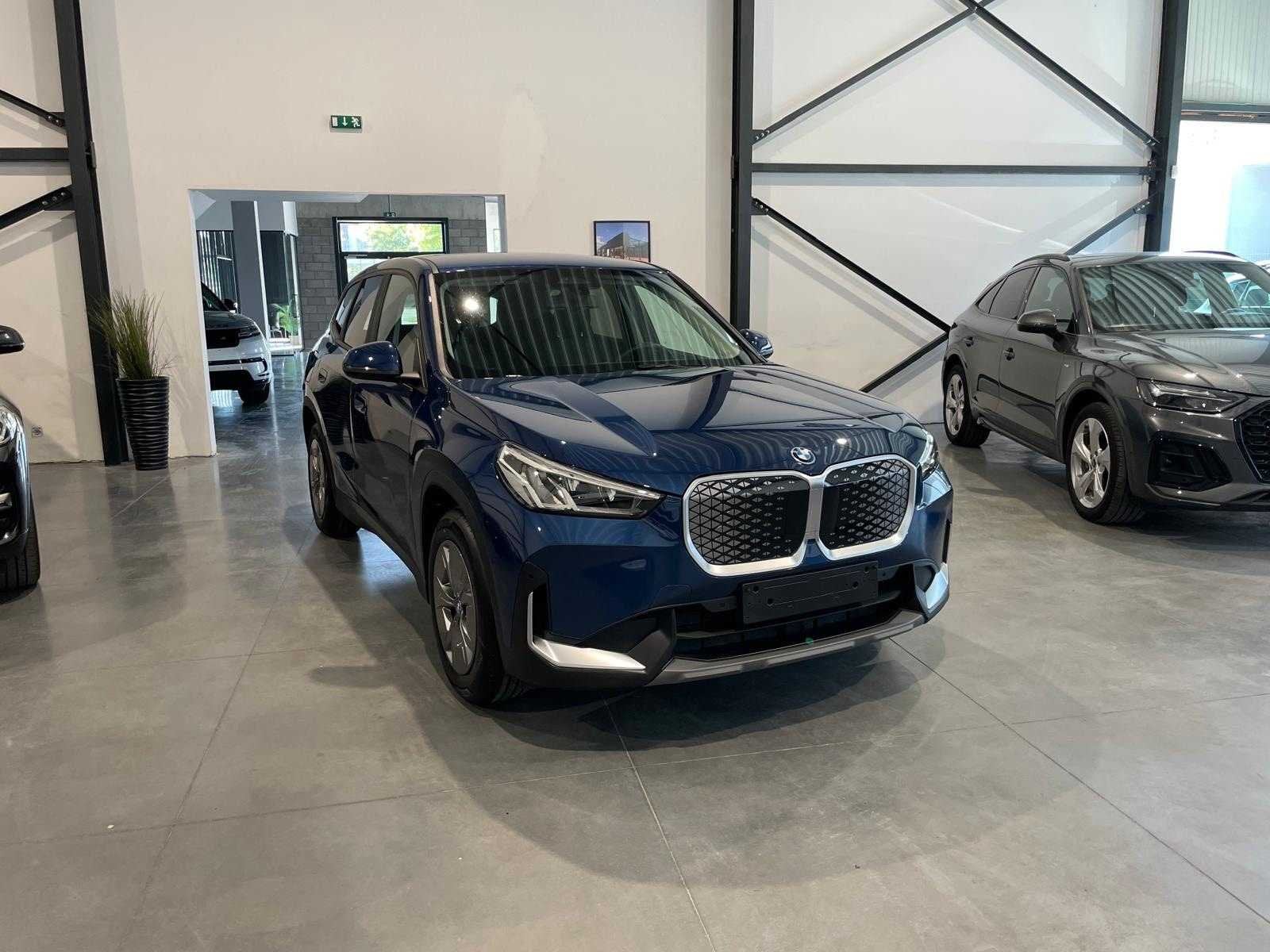 2024 BMW Ix1 Xdrive 30 Personenauto, Auto's, Automaat, Gebruikt, Overige carrosserie, Te koop