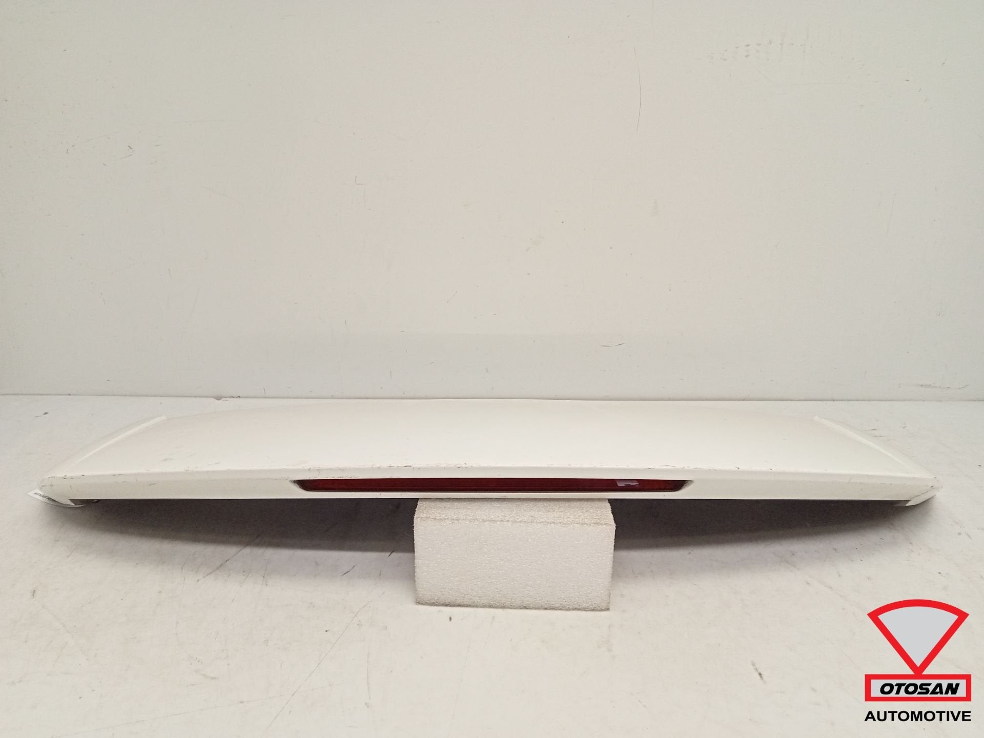 Aileron arri re Mercedes Classe A W177 A1777900300, Mercedes-Benz AG, Mercedes-Benz, Utilisé, Mercedesstrasse 120
70372  Stuttgart, DE