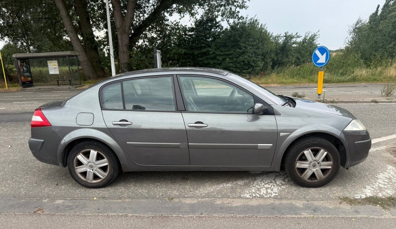 Renault Mégane 1.5 dci diesel* 2004*156.000km* A/C, Cuir, Achat, Entreprise, Boîte manuelle
