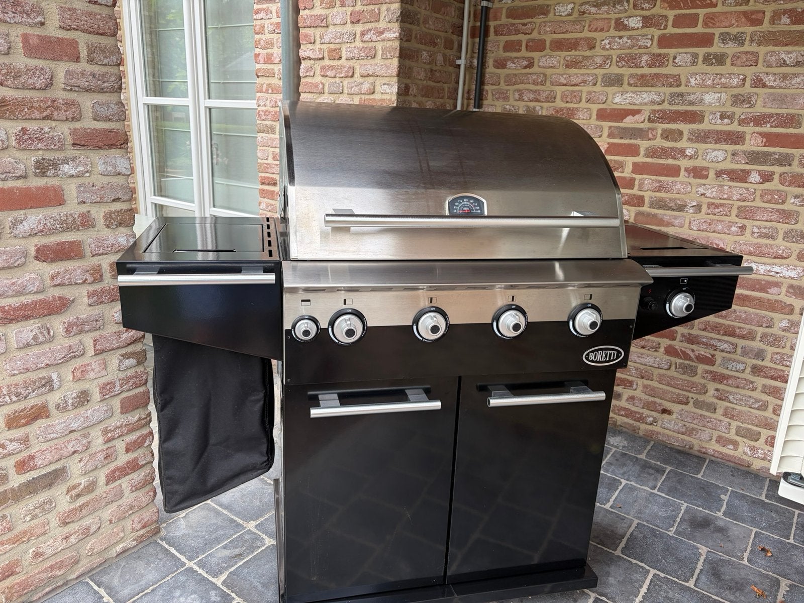 Gasbarbeque boretti, Enlèvement, Utilisé