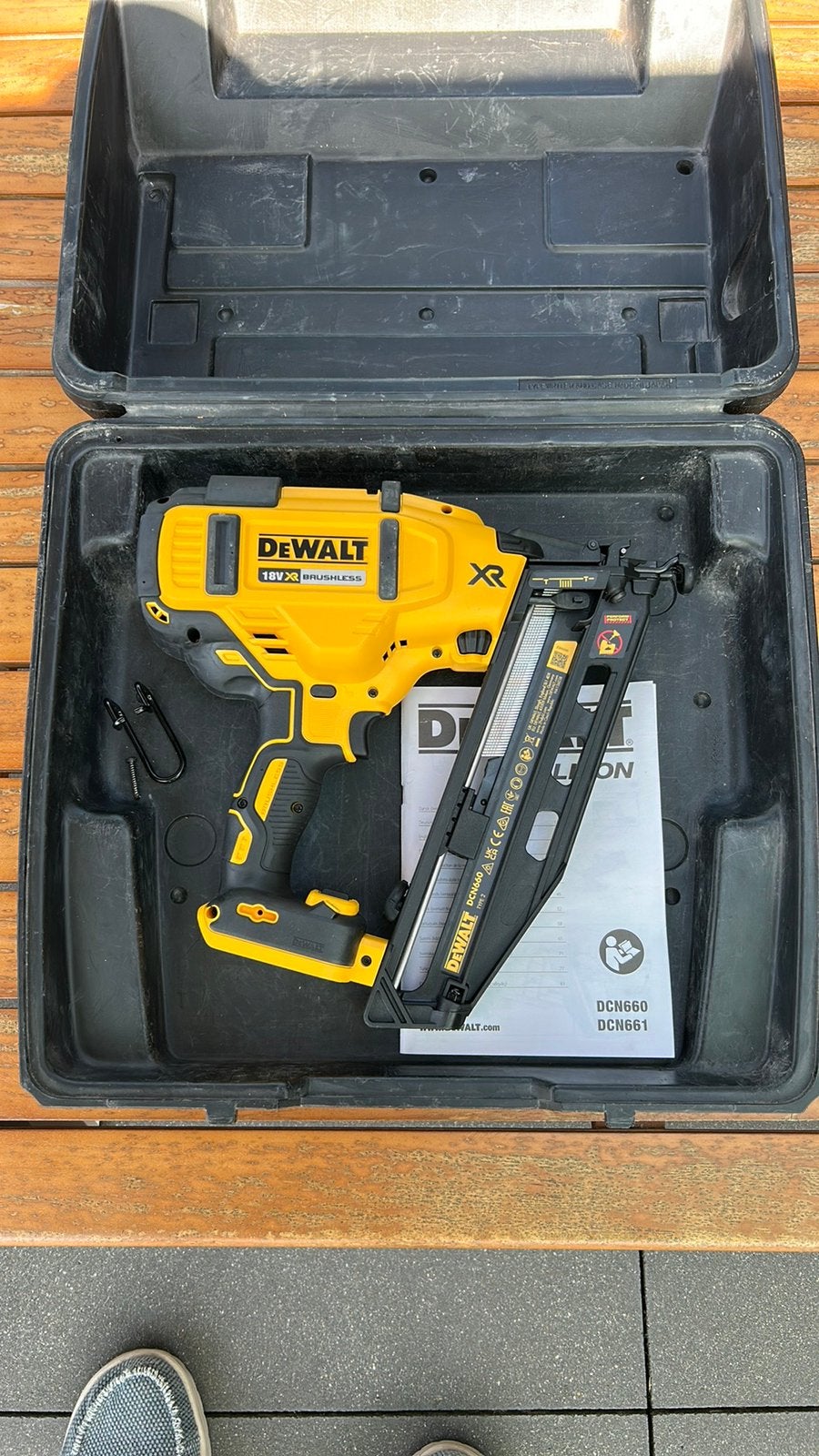 DEWALT AFWERKTACKER DCN660N, Enlèvement ou Envoi, Comme neuf