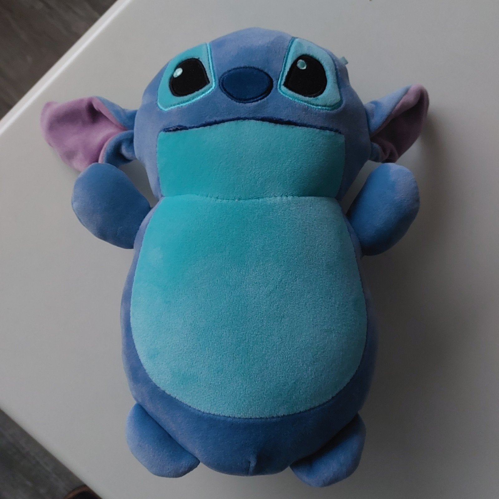 Peluche Disney Stitch Squishmallow HugMees. En bon état, Enlèvement, Disney