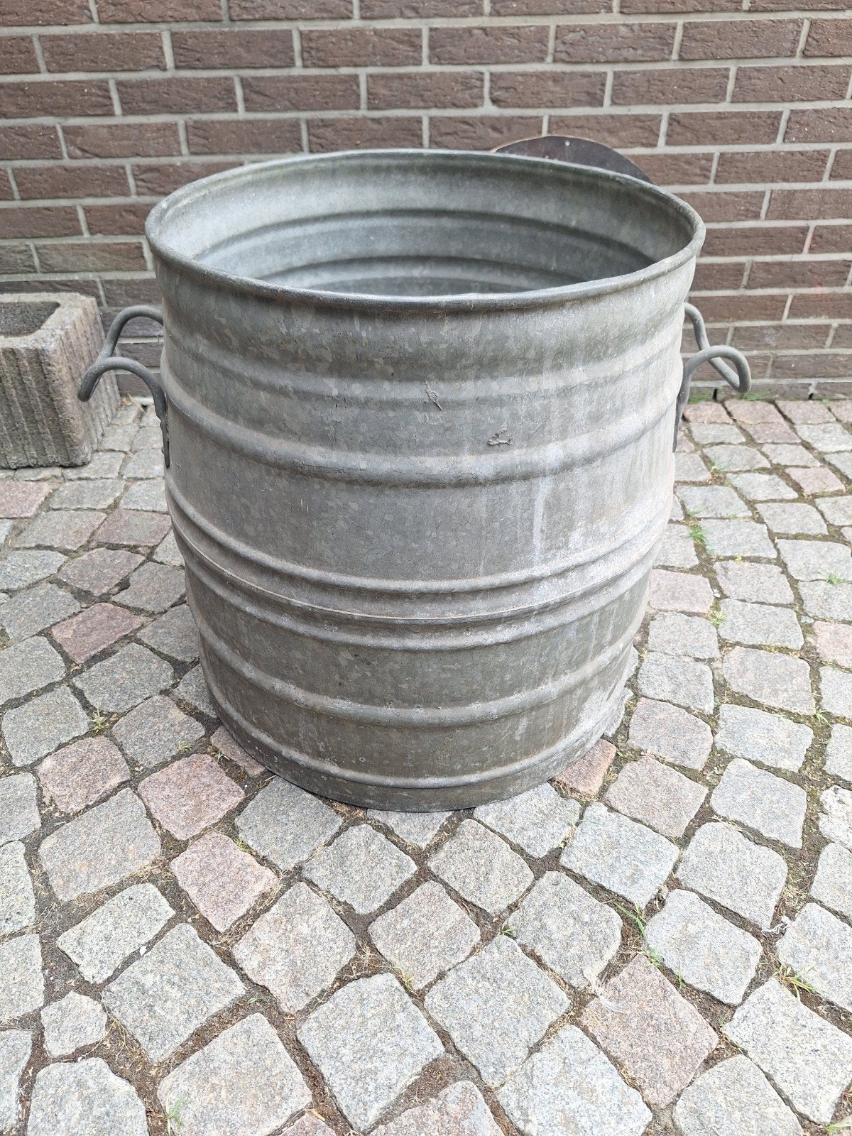 Galvanise vat