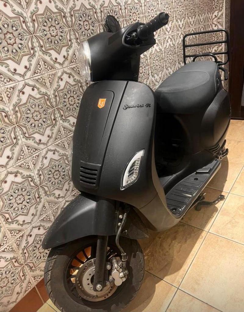 Scooter a klasse, Enlèvement, Comme neuf