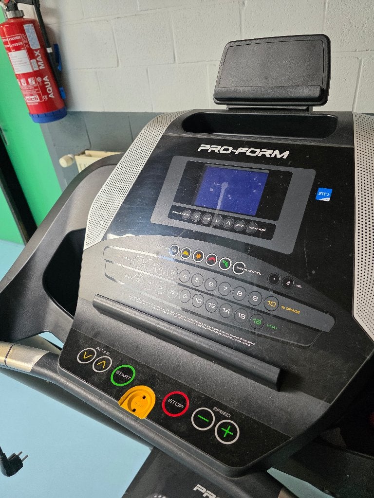 tapis de course PROFORM MACHZ1, Sports & Fitness, Enlèvement ou Envoi, Comme neuf, Jambes, Tapis roulant