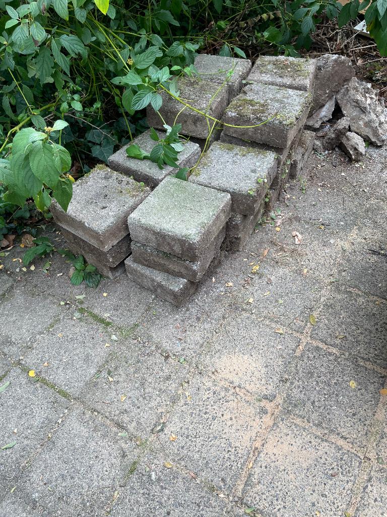Klinkers vierkant 22cm x 8 cm (gratis), Tuin en Terras, Ophalen, Gebruikt, Beton, Klinkers
