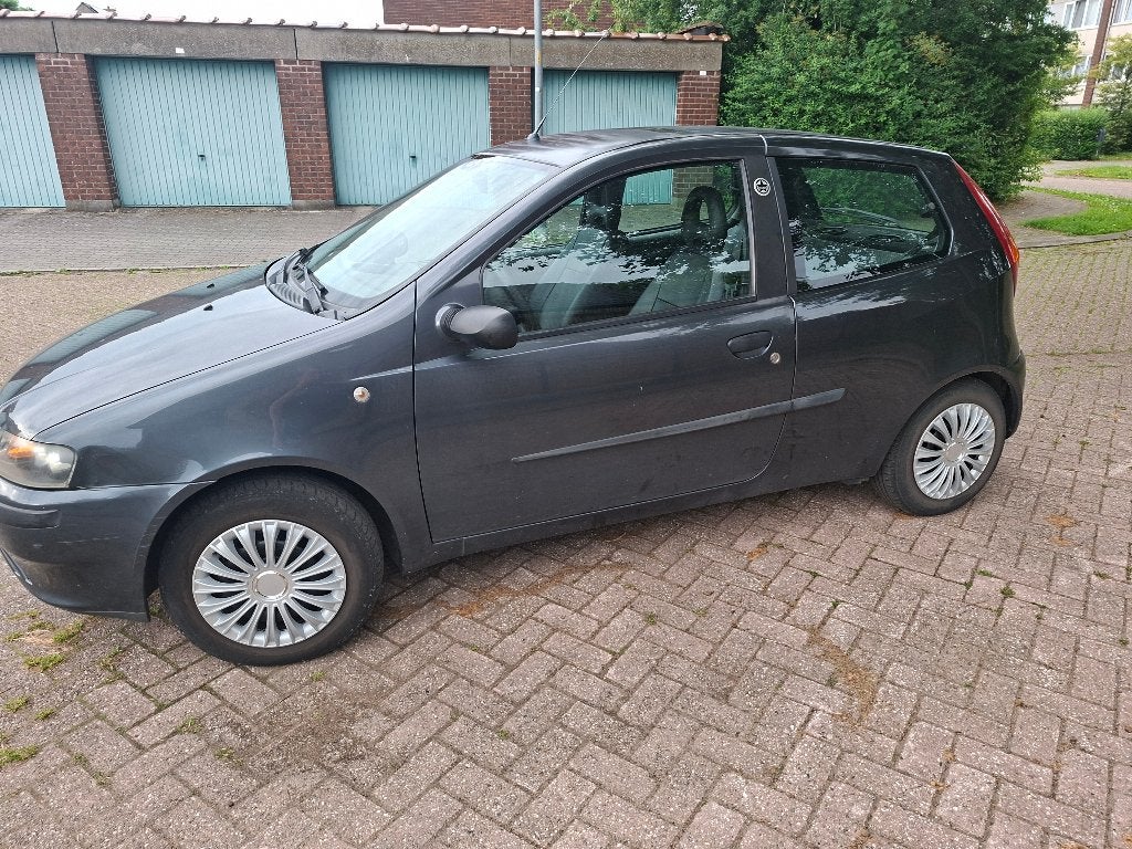 Fiat punto 1.2i 110dkm blanco gekeurd voor verkoop, Auto's, Particulier, Punto, Elektrische ramen, Handgeschakeld